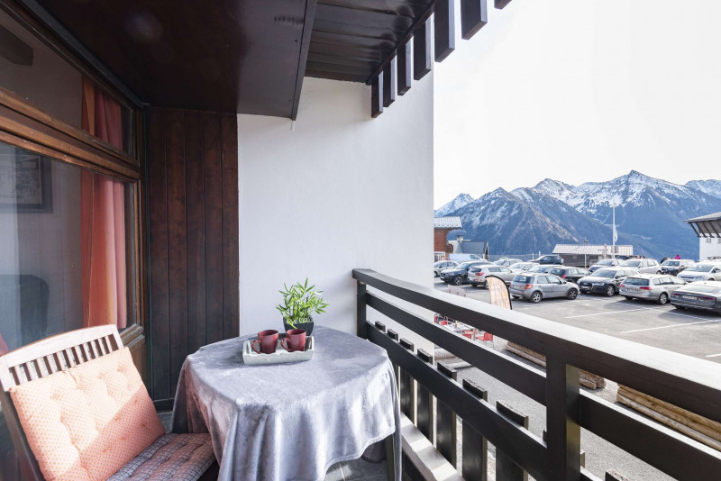 _clients_106517002_photos_144i_8347401 _clients_106517002_photos_144i_8347401