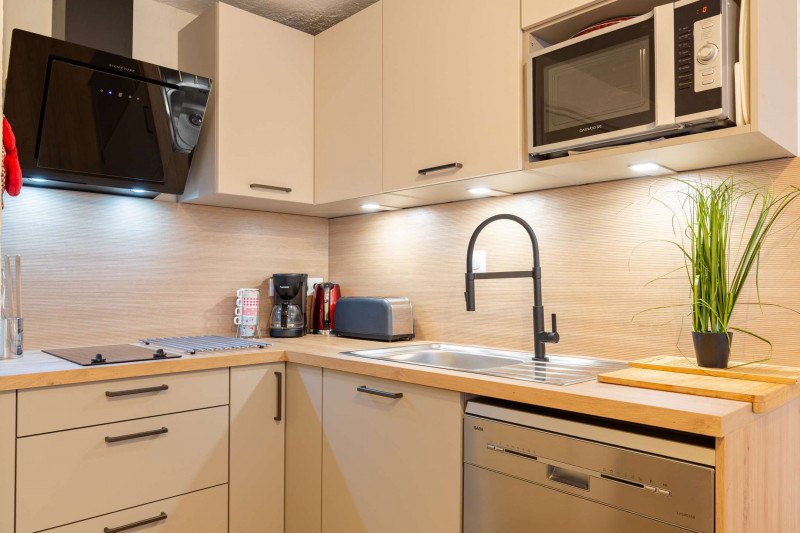 _clients_106517002_photos_147e_9356188 _clients_106517002_photos_147e_9356188