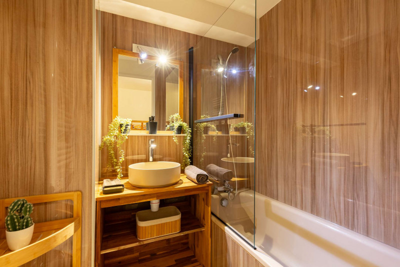 _clients_106517002_photos_147i_8581547