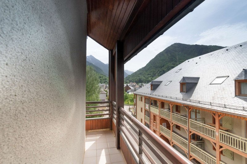 _clients_106517002_photos_153m_8659497