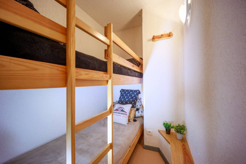 _clients_106517002_photos_161g_8080635