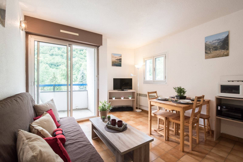 _clients_106517002_photos_166a_7897876 _clients_106517002_photos_166a_7897876