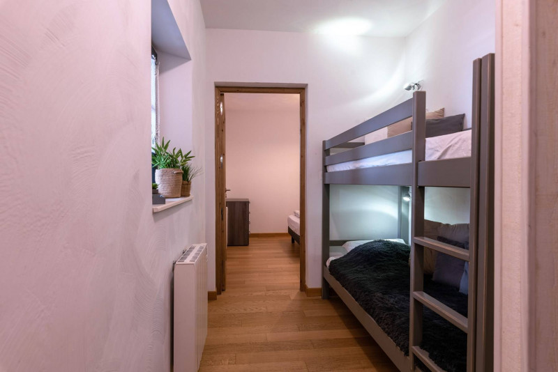 _clients_106517002_photos_168k_7811944