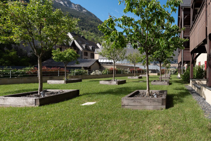 _clients_106517002_photos_168p_8233349