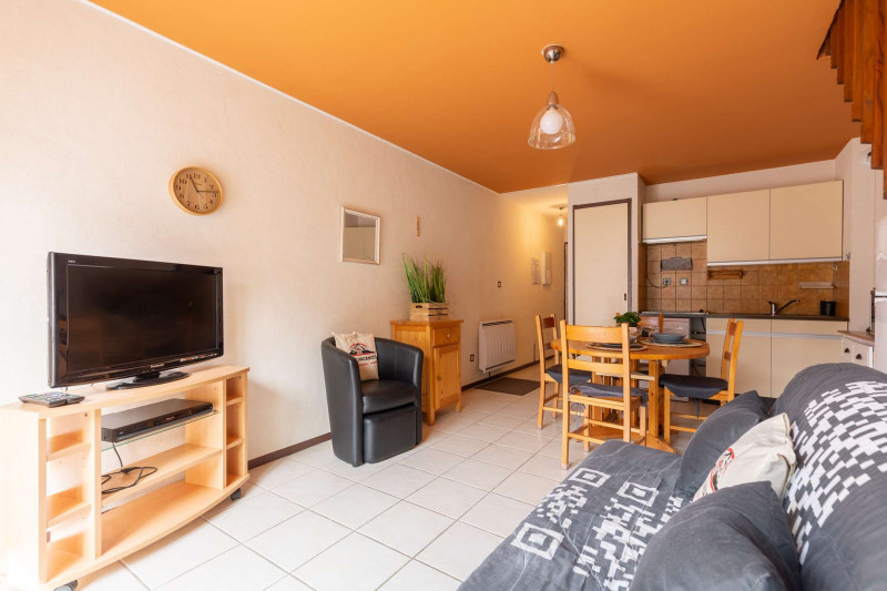 _clients_106517002_photos_172r_8239490