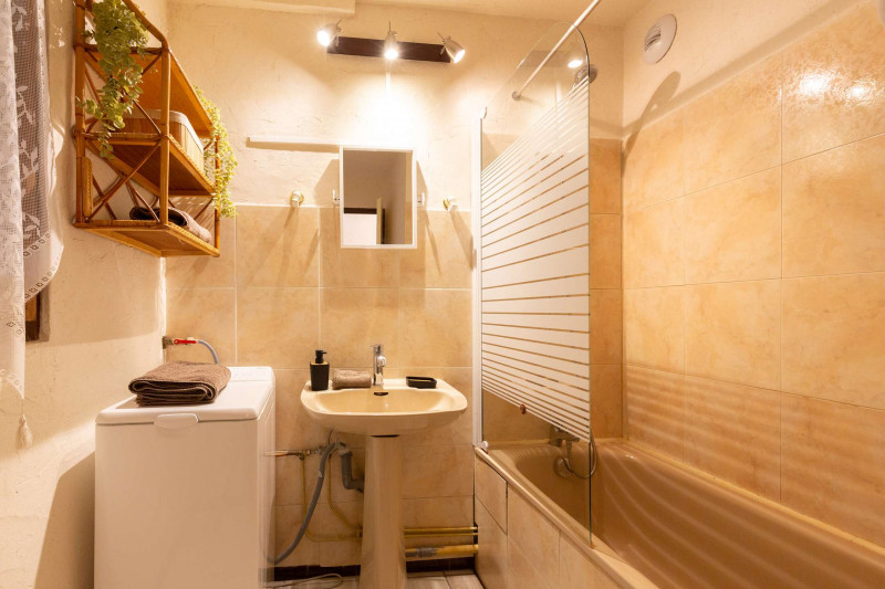 _clients_106517002_photos_172w_8062425