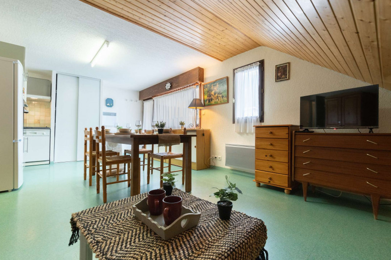 _clients_106517002_photos_17d_8689511