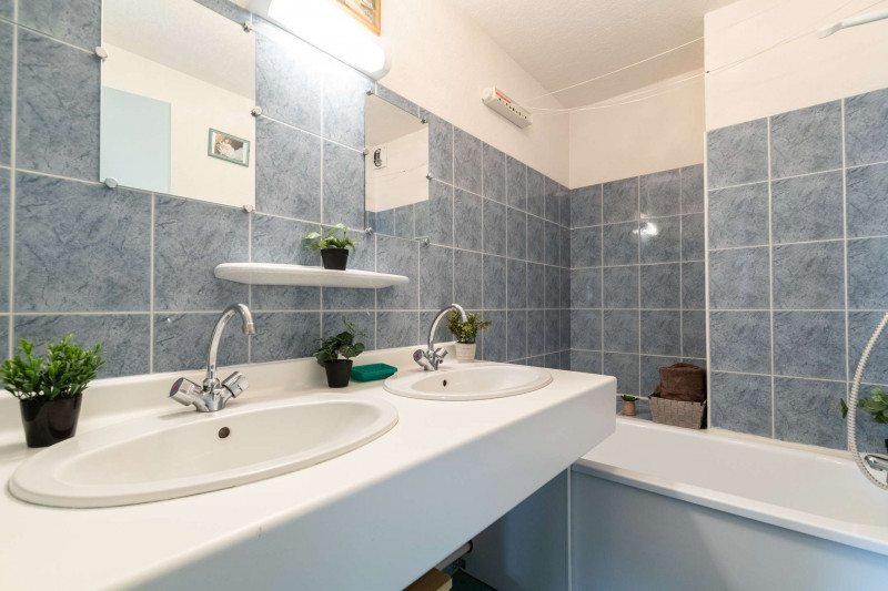 _clients_106517002_photos_17l_8677557