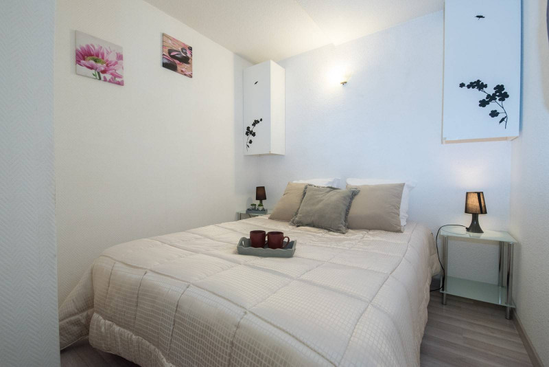 _clients_106517002_photos_181j_8659753