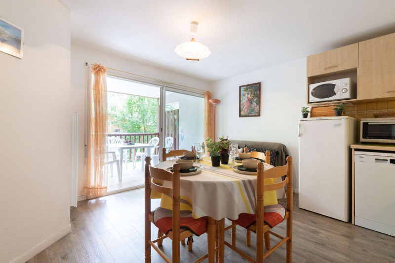 _clients_106517002_photos_1a_8617253