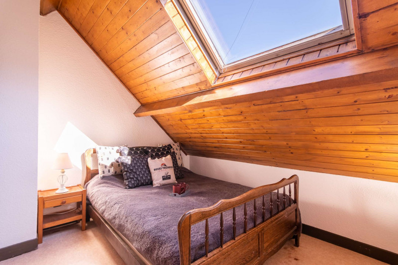 _clients_106517002_photos_21g_8275747