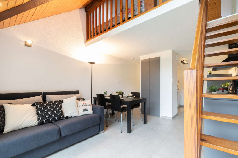 _clients_106517002_photos_23c_8365789