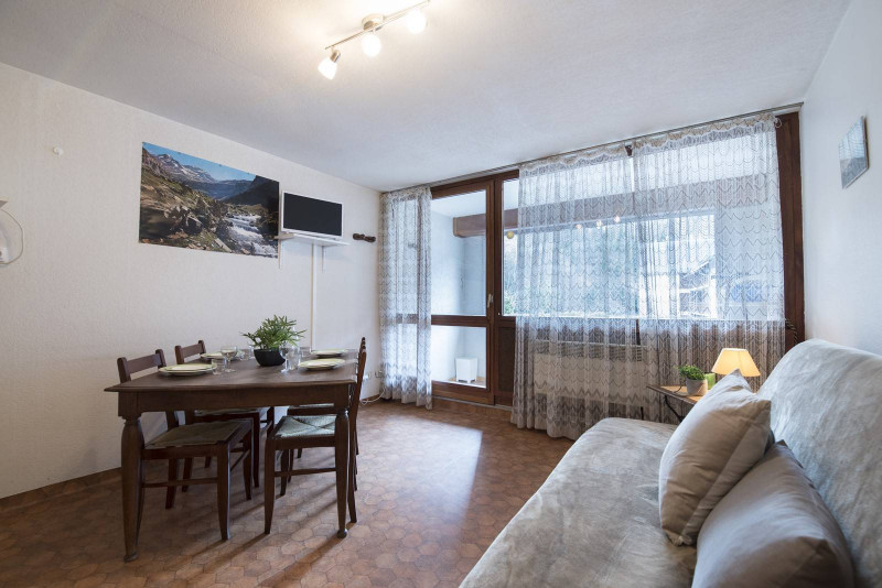 _clients_106517002_photos_25b_8557973 _clients_106517002_photos_25b_8557973