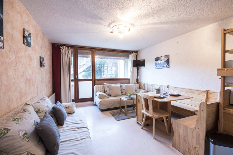 _clients_106517002_photos_275c_8468025