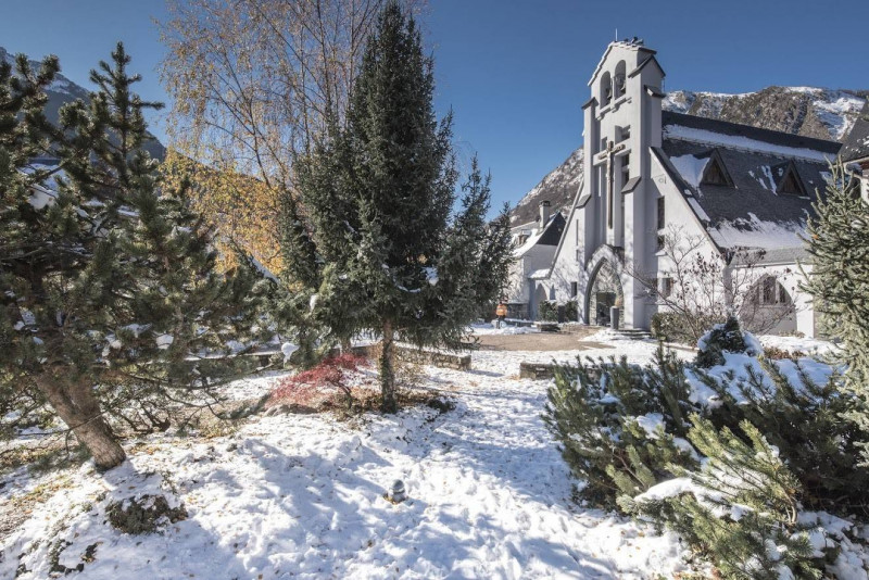 _clients_106517002_photos_275m_9303053 _clients_106517002_photos_275m_9303053
