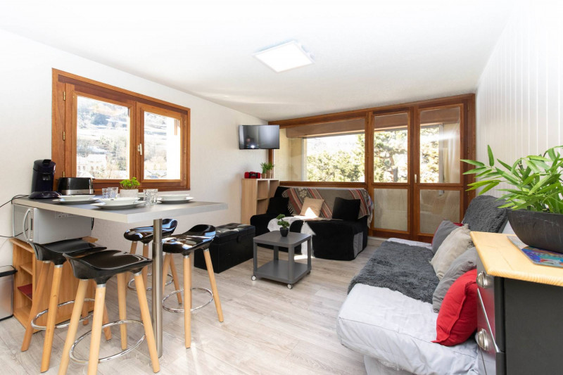 _clients_106517002_photos_337a_7880300 _clients_106517002_photos_337a_7880300