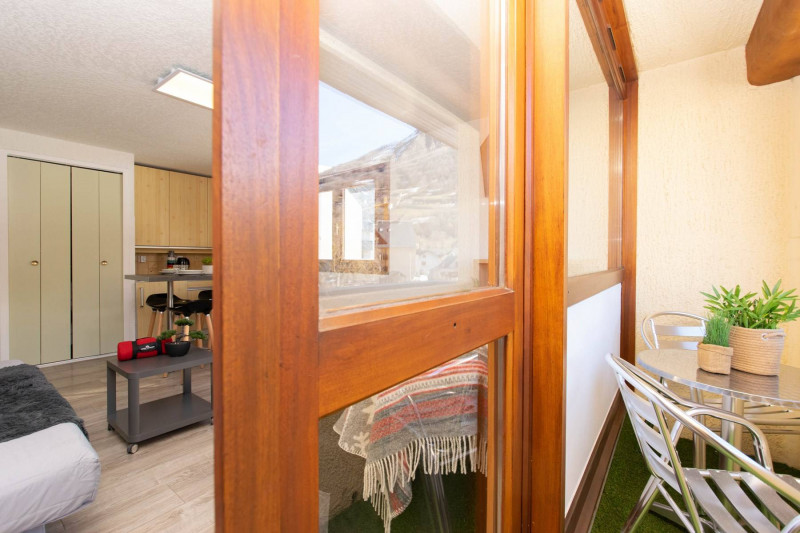 _clients_106517002_photos_337n_7965528