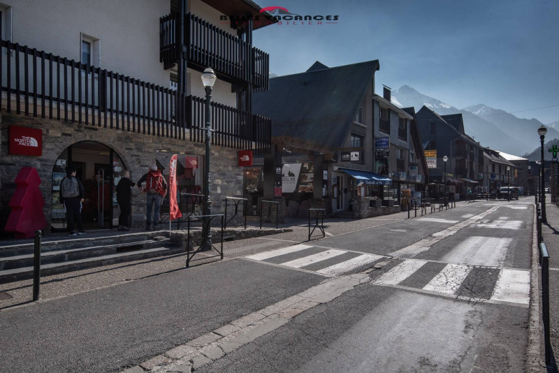 _clients_106517002_photos_337u_8178914 _clients_106517002_photos_337u_8178914