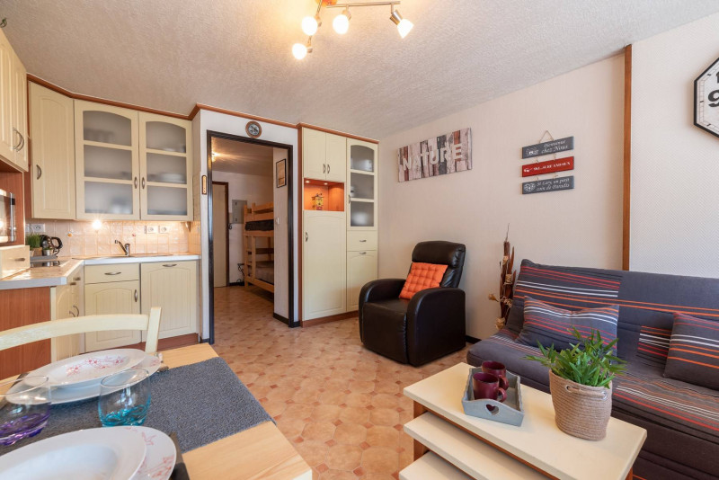 _clients_106517002_photos_353b_8142364 _clients_106517002_photos_353b_8142364