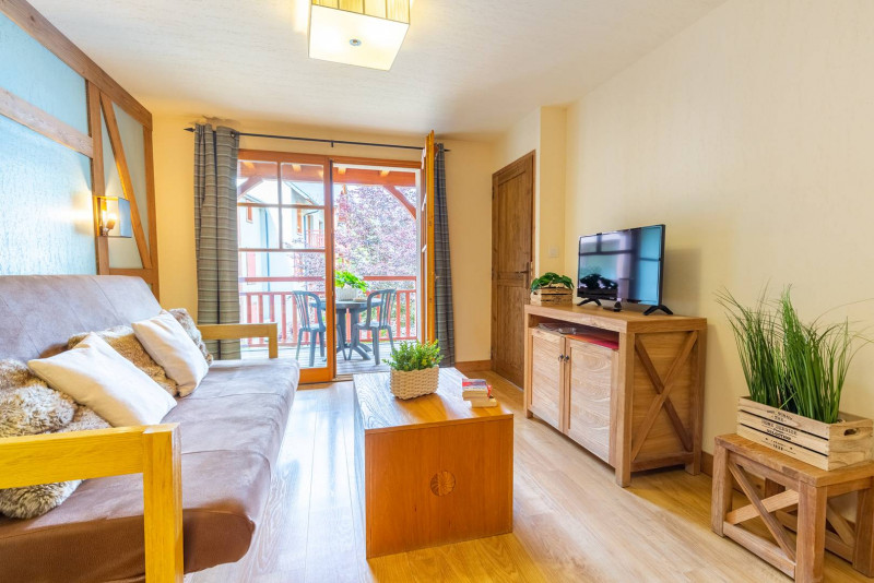 _clients_106517002_photos_355a_8324254 _clients_106517002_photos_355a_8324254