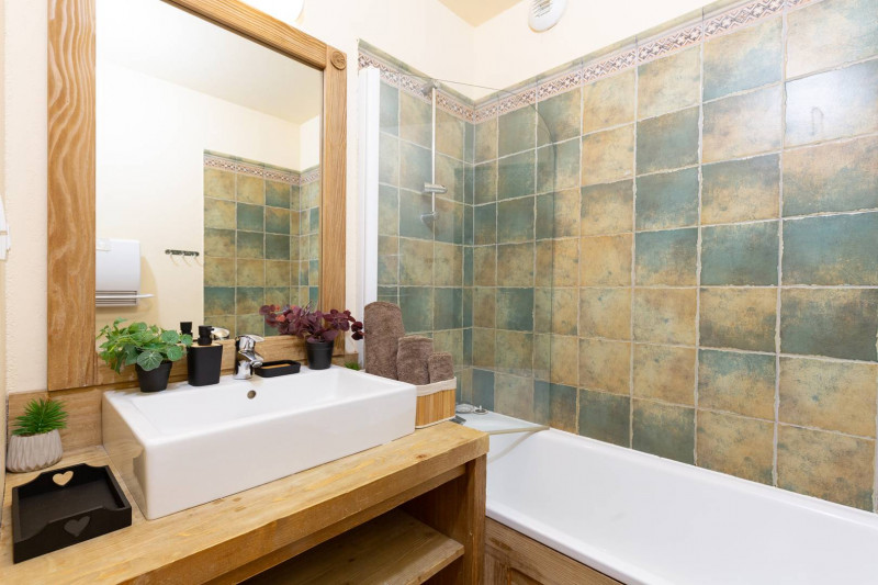 _clients_106517002_photos_355e_9279585