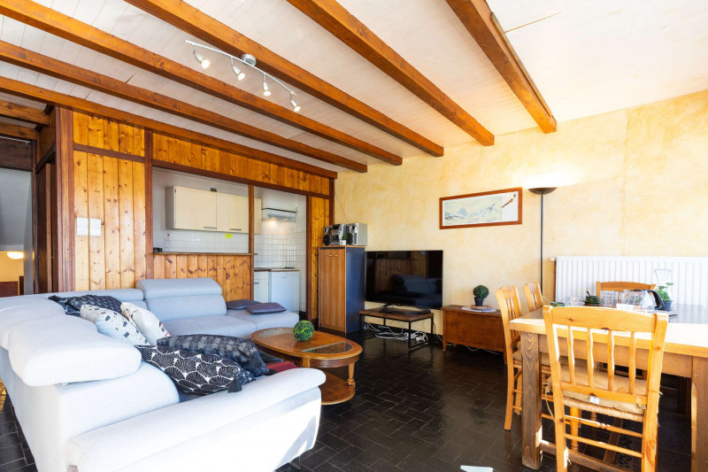 _clients_106517002_photos_375a_9345259
