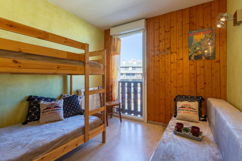 _clients_106517002_photos_375j_8160813 _clients_106517002_photos_375j_8160813