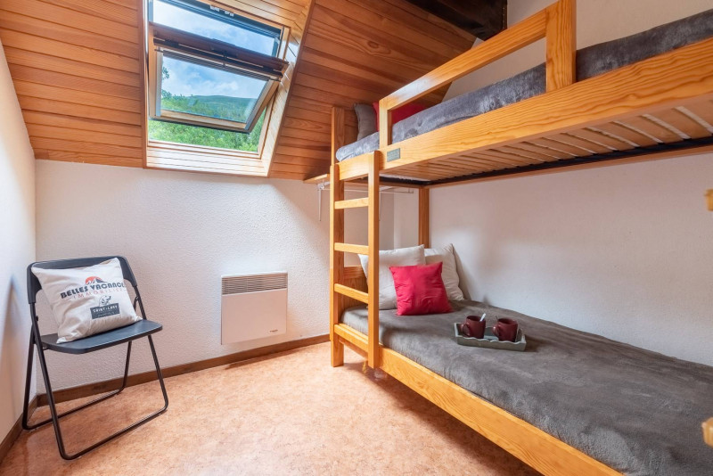 _clients_106517002_photos_406j_8720370