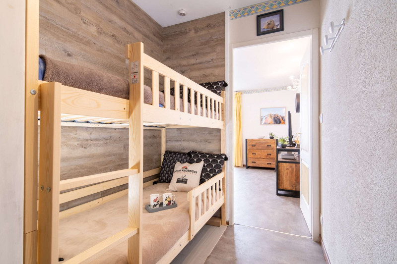 _clients_106517002_photos_411d_9321633 _clients_106517002_photos_411d_9321633