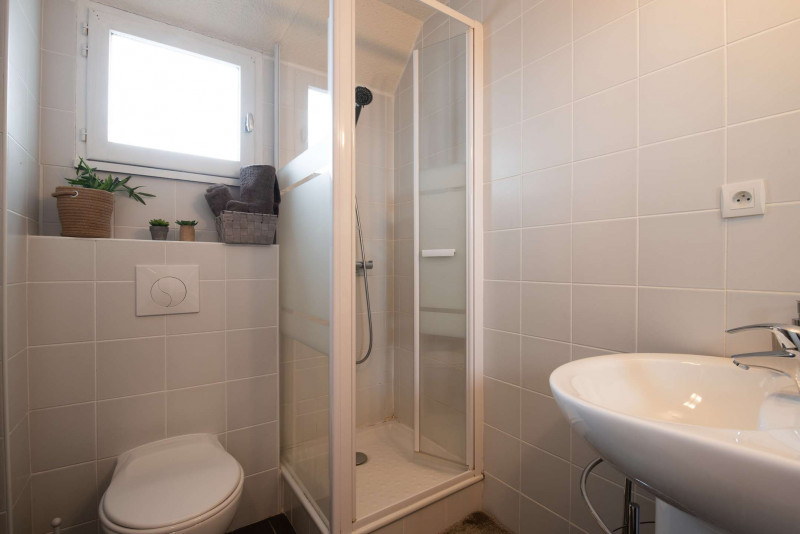 _clients_106517002_photos_413h_7675237