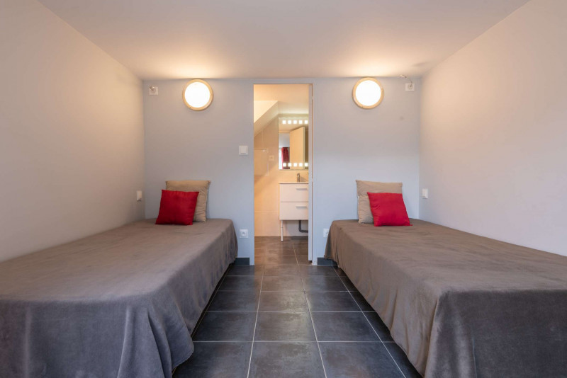 _clients_106517002_photos_418r_7843277