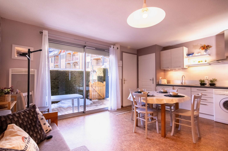 _clients_106517002_photos_461b_7627772 _clients_106517002_photos_461b_7627772