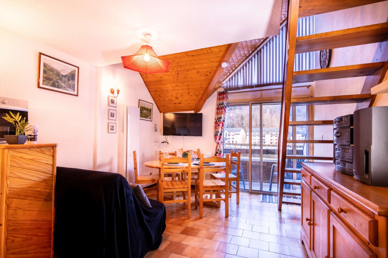 _clients_106517002_photos_469c_7795299 _clients_106517002_photos_469c_7795299