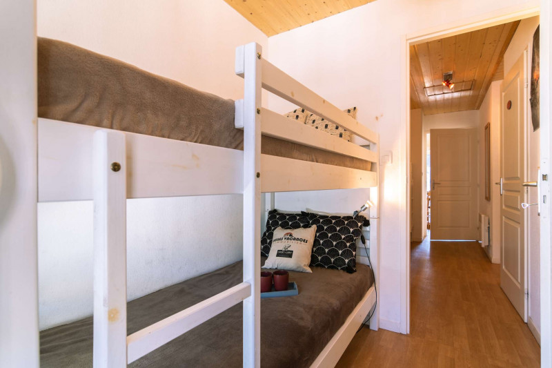 _clients_106517002_photos_473k_8137046 _clients_106517002_photos_473k_8137046