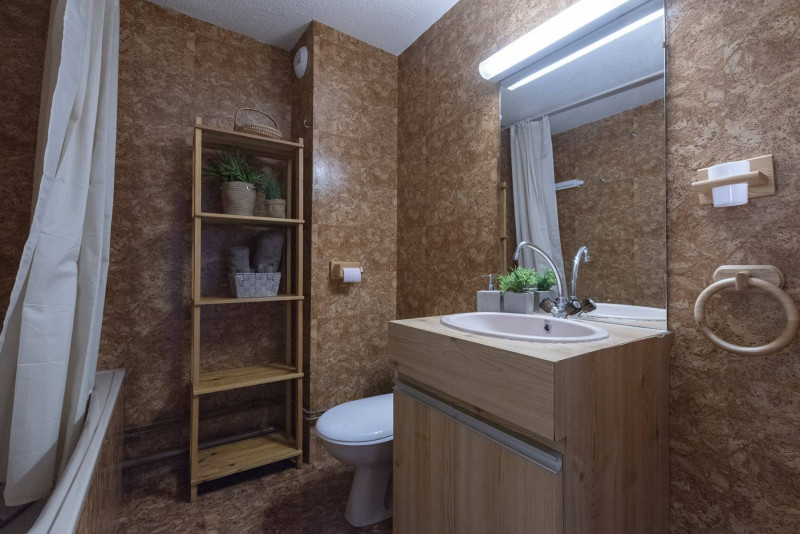 _clients_106517002_photos_48g_8553129