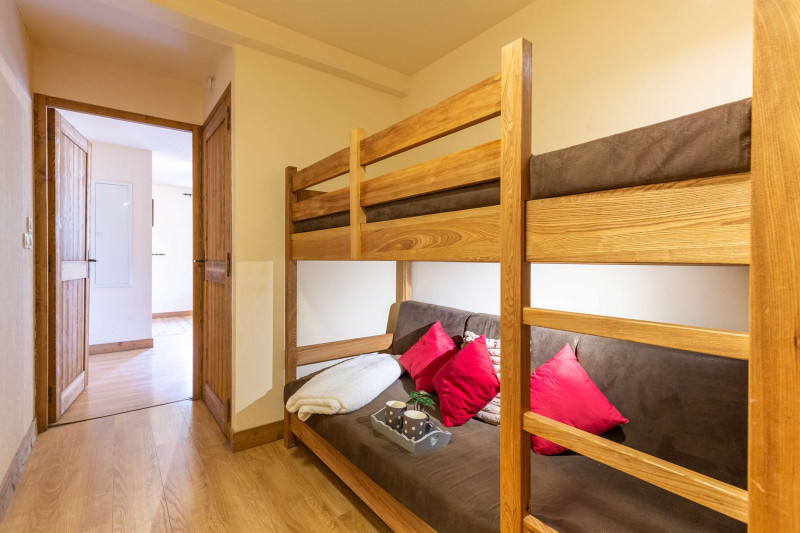 _clients_106517002_photos_494b_8415199