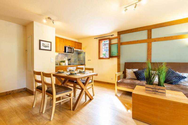 _clients_106517002_photos_494e_8361157 _clients_106517002_photos_494e_8361157