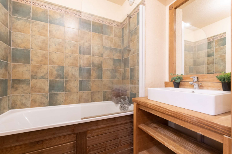 _clients_106517002_photos_502f_6579930