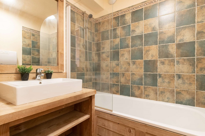 _clients_106517002_photos_508j_7238656