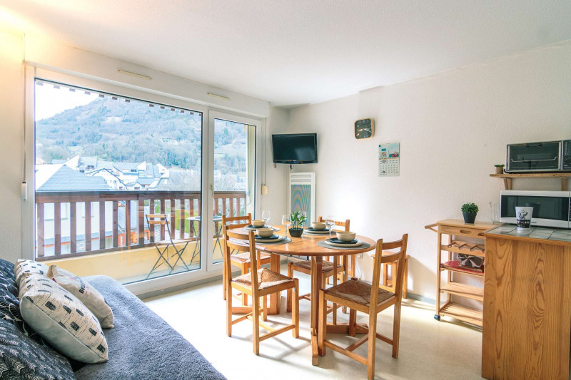 _clients_106517002_photos_536c_8385473