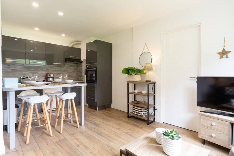 _clients_106517002_photos_561b_8156090 _clients_106517002_photos_561b_8156090