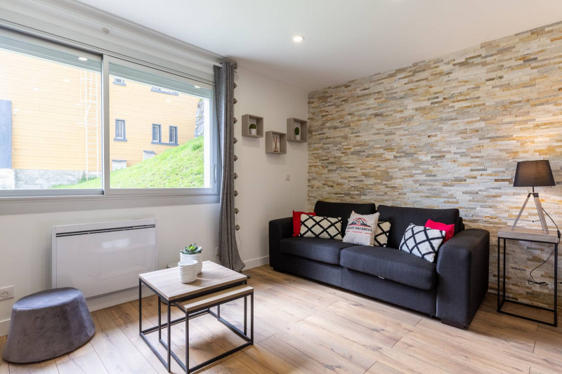 _clients_106517002_photos_561e_7844386 _clients_106517002_photos_561e_7844386