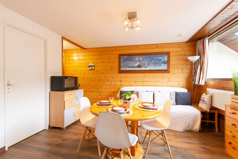 _clients_106517002_photos_571c_8523932