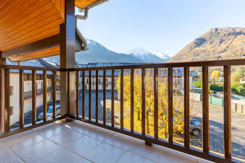 _clients_106517002_photos_582m_8319916