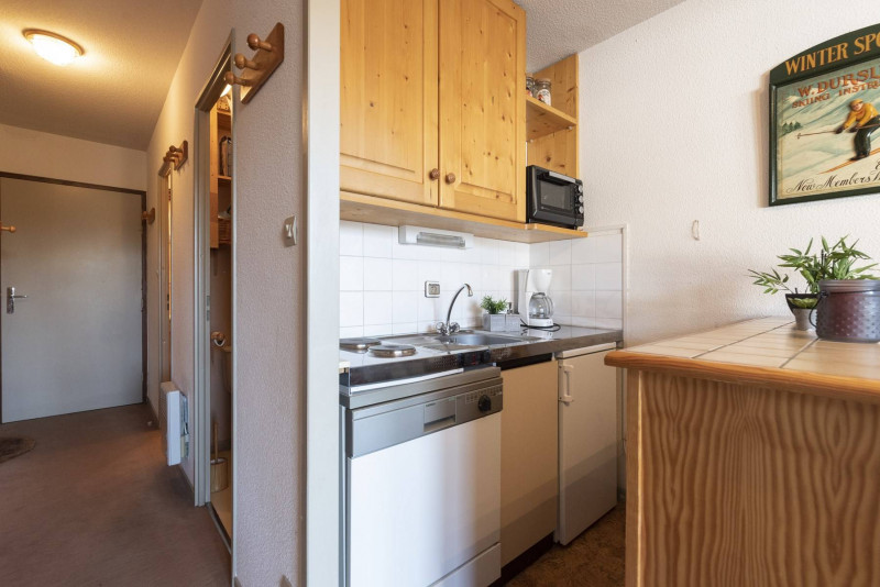 _clients_106517002_photos_58d_9412230