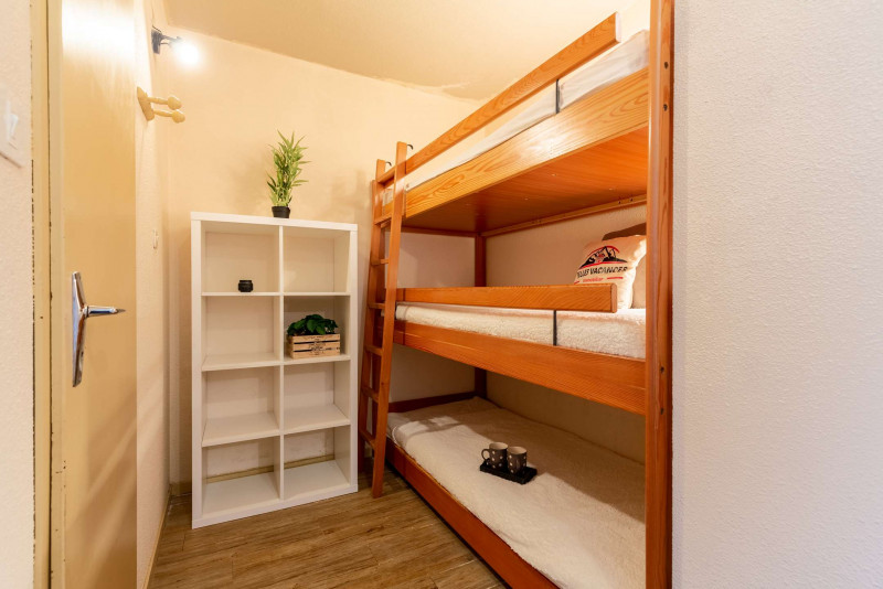 _clients_106517002_photos_590f_8566183