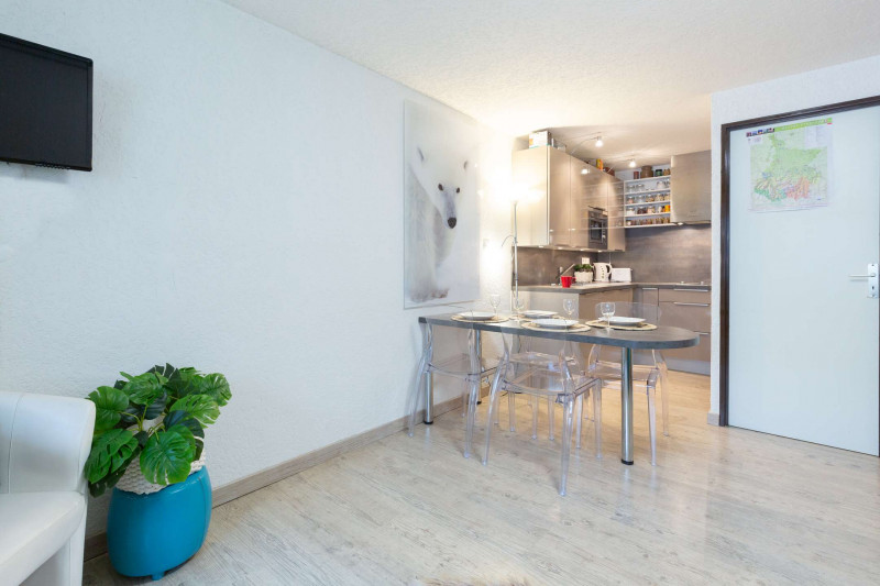 _clients_106517002_photos_596h_8174835