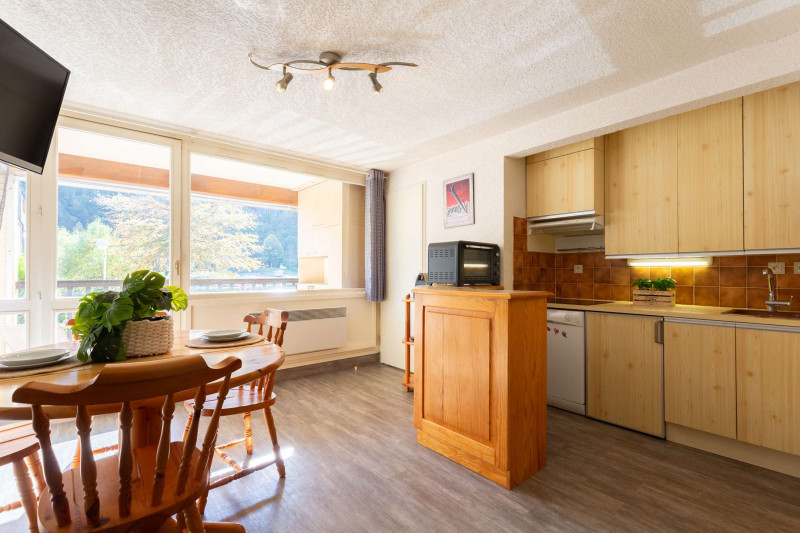 _clients_106517002_photos_610c_7832869