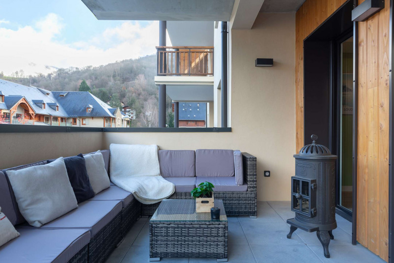 _clients_106517002_photos_613q_8236122