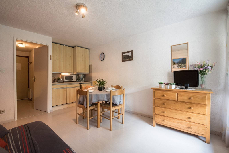 _clients_106517002_photos_615b_8314255 _clients_106517002_photos_615b_8314255